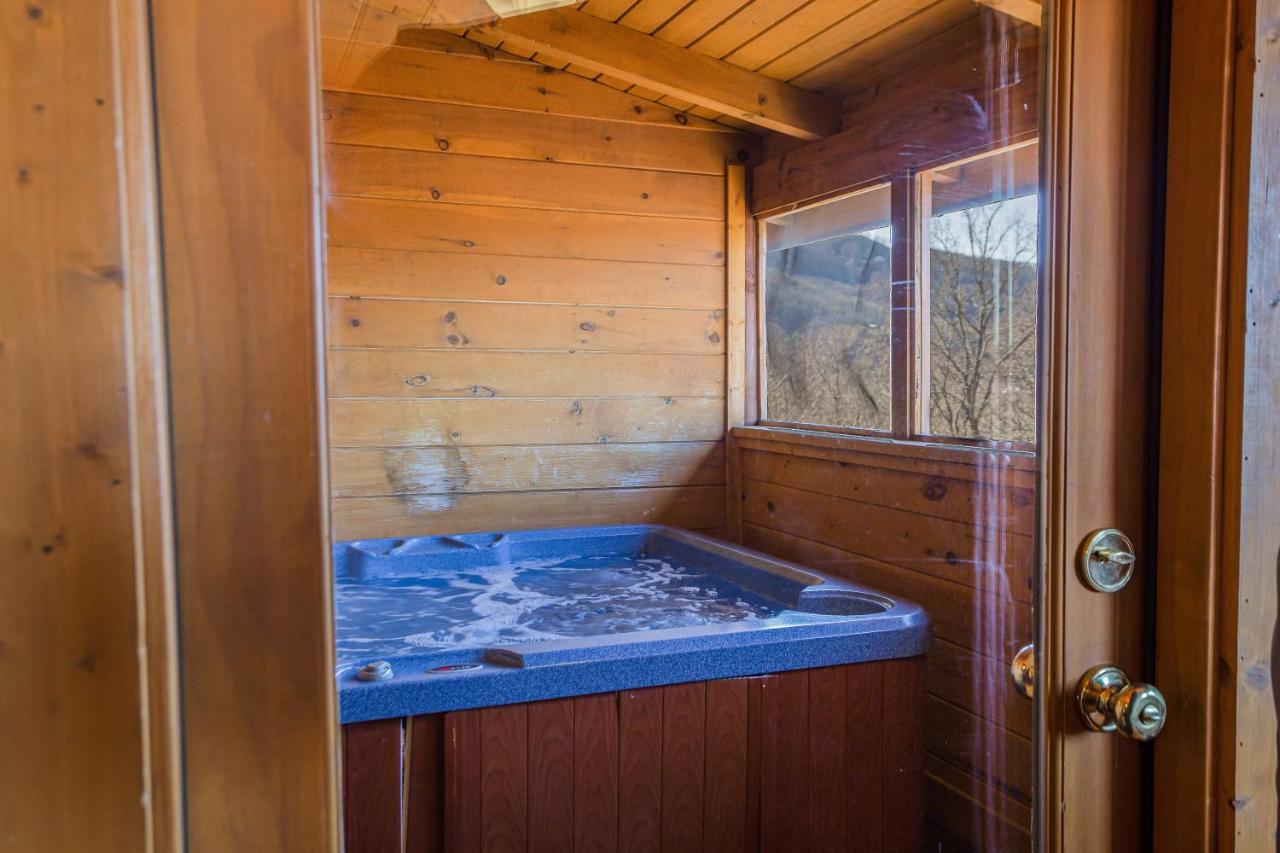Villa Bear Claw - Bear Claw Retreat In Pigeon Forge! Esterno foto