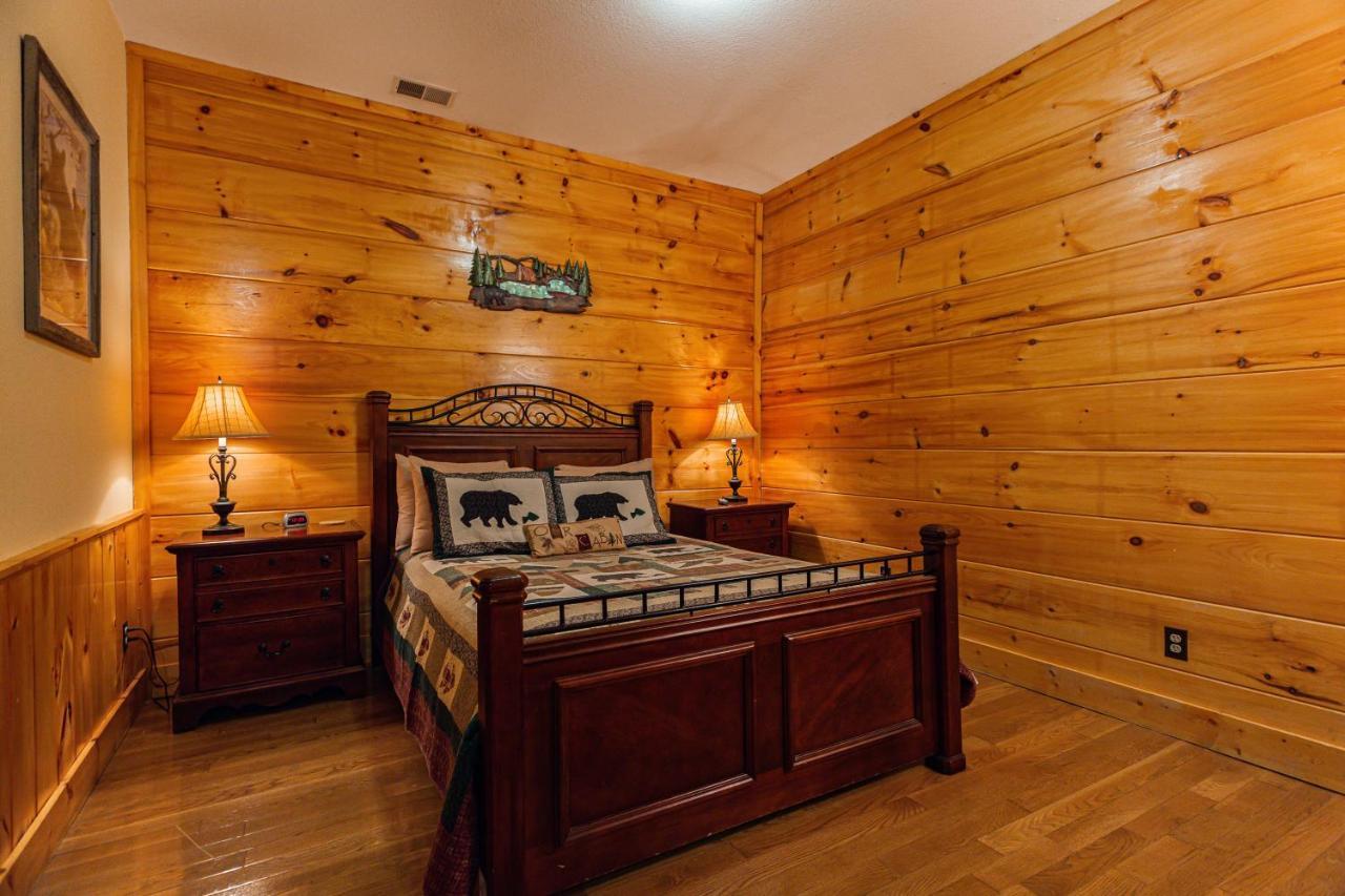 Villa Bear Claw - Bear Claw Retreat In Pigeon Forge! Esterno foto